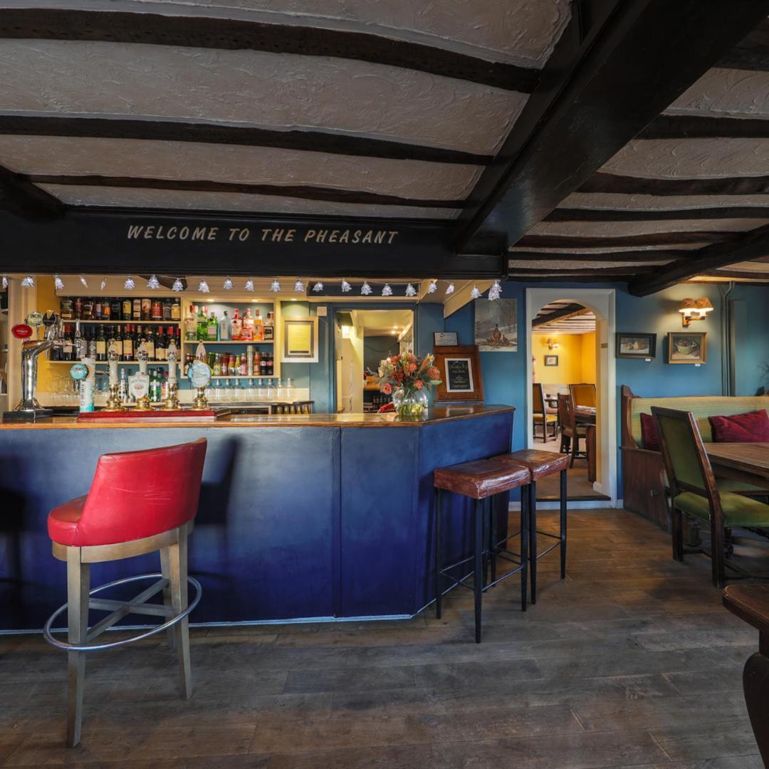 The Pheasant Public House & Hotel Gestingthorpe Exterior photo